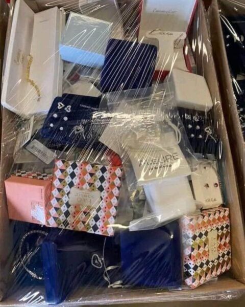 Jewelry pallet 2 Jewelry pallet - Image 2